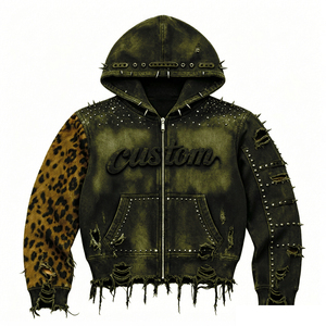 Sudadera con capucha verde oliva personalizada al por mayor con estampado de leopardo, mangas con tachuelas, parches rasgados, cremallera, estilo vintage urbano para hombres y mujeres - Product Image 1