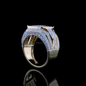 Anillo de compromiso de plata de ley 925 con baño de rodio y moissanita, diseño cuadrado con incrustaciones de diamantes, joyería de lujo estilo hip hop. - Product Image 4