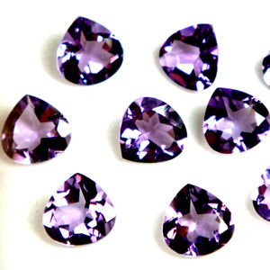 Piedras de Amatista Facetadas en Forma de Corazón, Semipreciosas, de Alta Calidad, en Tamaños Variados, para la Elaboración de Joyas, Piedras de Nacimiento Curativas a Bajo Costo - Product Image 1