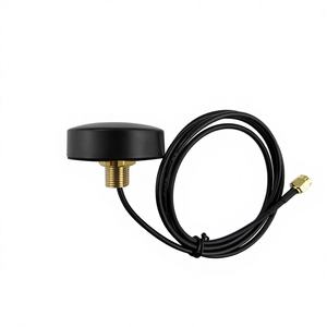 Antena Puck 3G de Larga Duración con Montaje de Tornillo, Cable RG174 + Conector Macho (46MM), Clasificación IP65, Ganancia de 5.0dbi, 4 Bandas para Uso en Exteriores - Product Image 1