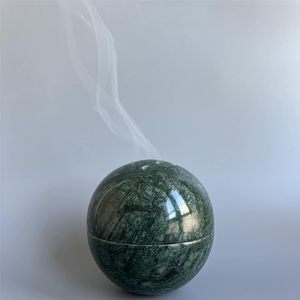 Brûleur d'encens en bois ResinHaven – Support d'art premium en bois massif et époxy avec élégant récupérateur de cendres pour la méditation et la relaxation - Product Image 1