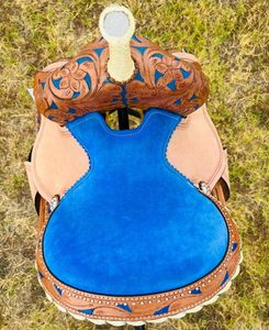 Silla de montar estilo Western hecha a mano de cuero genuino, tipo barril, con cincha ancha y duradera para equitación. - Product Image 4
