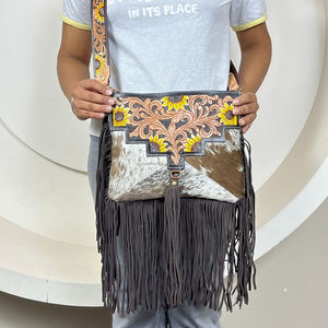 Elegant Vintage Large Capacity Women's Hand Tooled Cowhide Leather Fringe Crossbody Shoulder Bag Luxury Sunflower Design Handbag - Product Image 4