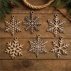 Décorations de Noël en bois naturel en forme de flocon de neige, découpées au laser, style rustique, pour suspendre sur l'arbre de Noël, vente en gros, pour fêtes et maison - Product Image 1