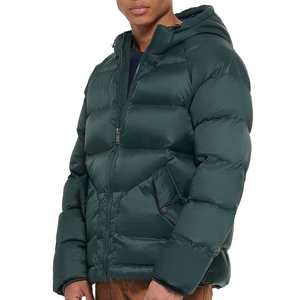 Veste d'hiver matelassée personnalisée pour homme avec col montant et capuche, réversible et respirante, logo et doublure personnalisables, vente en gros - Product Image 3