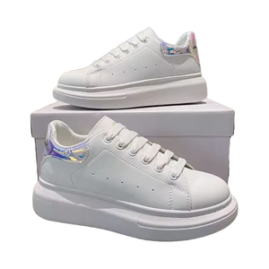 Zapatillas de Diseño de Lujo con Plataforma Iluminada, Nuevos Estilos, Forro de Cuero Genuino Transpirable, con Cordones, Antideslizantes y Cómodas - Product Image 4