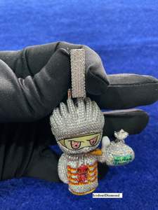 Colgante 3D personalizado de moissanita VVS con incrustaciones de esmalte, en plata S925, pasa el test de diamante, joyería para rapero, dije 3D personalizado en plata - Product Image 3