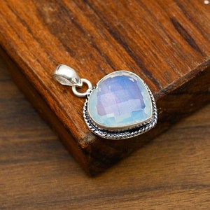 Colgante de ópalo lechoso en plata de ley 925, hecho a mano, diseño moderno, colgante de plata, joyería natural, regalo para San Valentín - Product Image 3