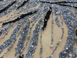 ผ้าลูกไม้ประดับลูกปัดจากโรงงานโดยตรง สำหรับชุดราตรีหรือชุดงานพรอม และเสื้อผ้าแฟชั่น มีจำหน่ายในราคาที่ดีที่สุด - Product Image 4