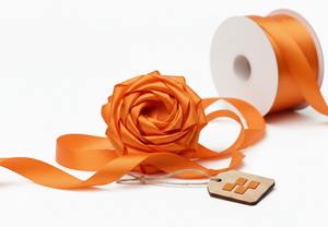 Ruban en satin orange de qualité supérieure de 12 mm pour l'artisanat et les cadeaux - Product Image 2