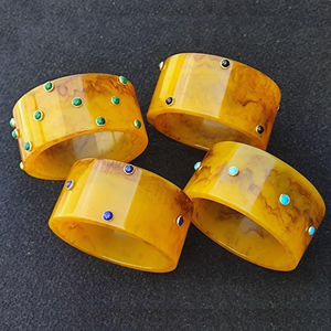 Hermosas Pulseras de Resina Hechas a Mano para Mujer, Joyería de Moda de Alta Calidad, Estilo Romántico, por AFZA ENTERPRISES - Product Image 2