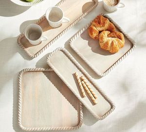 ถาดเสิร์ฟไม้มะม่วงธรรมชาติพร้อมด้ามจับโลหะ - Product Image 6
