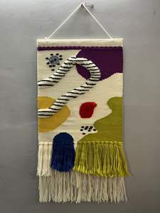 Alfombra de algodón y lana con diseño geométrico abstracto, hecha a mano. |   Tapiz de Macramé Tejido a Mano Abstracto, Decoración Boho Moderna para Colgar en la Pared -43 - Product Image 4