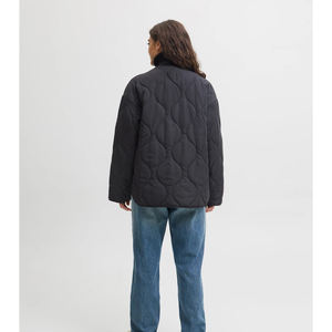 Doudoune matelassée personnalisée 2026 pour femme, à capuche, en toile, coupe-vent, respirante, élégante, ultra chaude, grande taille - Product Image 6