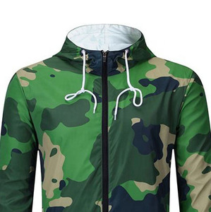 Chaqueta Acolchada Sublimada con Estampado de Camuflaje Totalmente Personalizada, Chaqueta Acolchada con Capucha Desmontable para Hombre - Product Image 3
