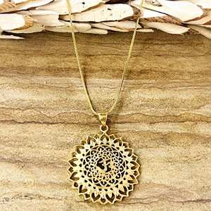 Collar de filigrana de latón con diseño bohemio de moda, colgante Om, joyería étnica para mujer, chapado en oro de 18k, loto mandala, para venta al por mayor OEM ODM - Product Image 5