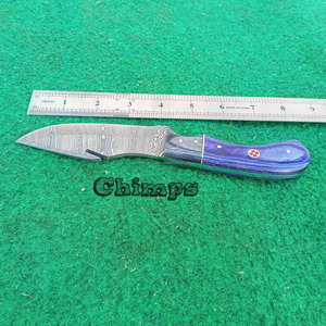 Nouveauté : Couteau de chasse en acier Damas fait main avec manche ergonomique en bois Pakka pour la chasse, le camping et la survie en extérieur - Product Image 4
