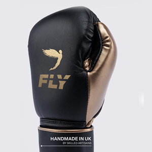 Gants de boxe et de sparring robustes en cuir véritable noir et or pour le kickboxing et le Muay Thai, personnalisables avec logo - Product Image 5
