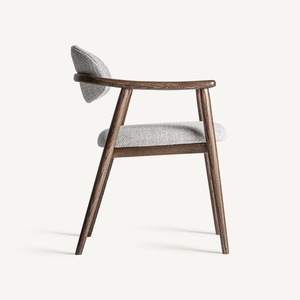 Chaise de salle à manger moderne haut de gamme avec tissu bouclé texturé et pieds en bois foncé pour café, restaurant, hôtel - Product Image 3