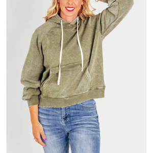 Sweat à capuche unisexe personnalisé en molleton épais 100 % coton, manches raglan, style vintage délavé à l'acide, vert olive, pour l'hiver - Product Image 5