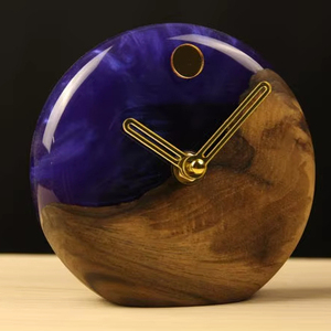 Horloge de table en résine époxy de qualité supérieure, finition transparente, imperméable, durable, design moderne pour salon - Product Image 1