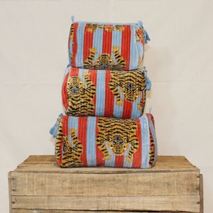 Juego de 3 Bolsas de Maquillaje y Cosméticos de Tela de Algodón con Cierre de Cremallera y Estampado de Tigre Boho, Ecológicas, Venta al Por Mayor - Product Image 3