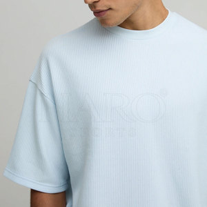 Conjunto de camiseta y pantalones cortos de verano, informales, de tela transpirable de algodón de alta calidad, para hombre, con logotipo personalizado, al mejor precio, suministro al por mayor. - Product Image 2