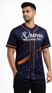 Camiseta de béisbol de corte moderno con estampado sublimado en toda la prenda para rendimiento y estilo - Product Image 3