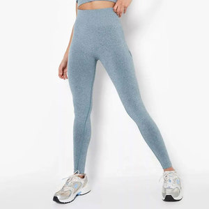 Leggings sin costuras con logo personalizado para mujer, leggings de yoga sin costuras, leggings de gimnasio con efecto fruncido, pantalones de yoga para entrenamiento, mallas deportivas de cintura baja - Product Image 1