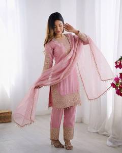 Conjunto de traje listo para usar de seda romana con bordado pesado de lentejuelas, encaje Moti, Kurti, pantalón y Dupatta de seda GMY (HHI 540) - Product Image 3