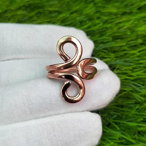 Bague en cuivre pur faite à la main, réglable, unisexe, pour les amateurs de mode et les accessoires quotidiens, bijoux artisanaux - Product Image 4