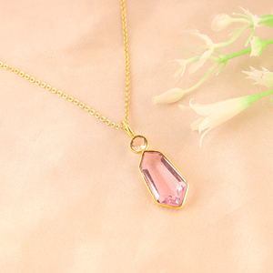 Impresionante colgante de cuarzo rosa con circonita cúbica rosa en engaste de bisel, collar de latón chapado en oro de 18k para mujer, regalo de joyería. - Product Image 3