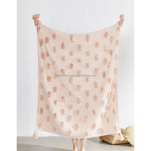 Tiro tejido bohemio de moda con flecos Mantas de tiro de alta calidad para decoración del hogar con diferentes diseños y colores - Product Image 1