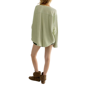Women's Oversized Waffle Knit Crew Neck Long Sleeve T-Shirt Olive Color Breathable Ruffled Loose Fit Spring Summer Casual <b>Top</b> - Product Image 4