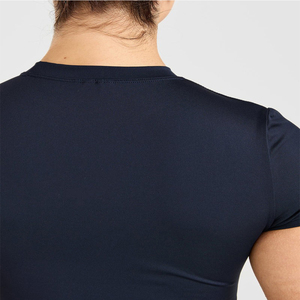 Camiseta de punto de manga corta para mujer con logo personalizado al por mayor, de color liso, ajuste ceñido, transpirable y que absorbe la humedad, top de moda. - Product Image 6