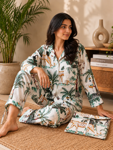 Conjunto de Pijama de 3 Piezas de Algodón con Estampado de Animales de Safari Hecho a Mano para Mujer |   Ropa de Dormir Ecológica para Verano |   Pijama cómodo a juego - Product Image 1