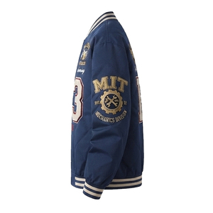 Blouson Bomber Homme Personnalisé avec Écussons Brodés – Veste d'Hiver Style Universitaire à Boutons, Col Montant, en Polyester et Nylon - Product Image 3