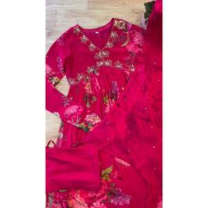 เสื้อลายปักผ้าลายแฟนซีผ้าชินอนด้านล่างสำหรับใส่ทำงานกับ dupatta RANI - Product Image 5