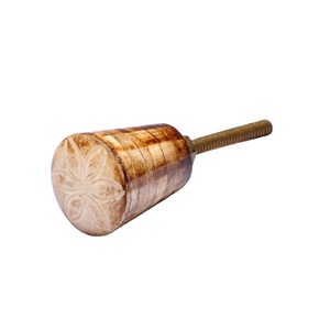Bouton sculpté nouveauté blanc os et corne conception d'échecs 2025 boutons de tiroir pour placard/commode/incrustation d'os artisanale - Product Image 1