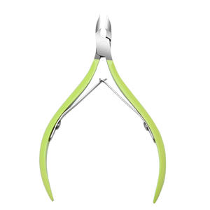 This <b>professional</b> manicure and cuticle care <b>kit</b> is designed for salon technicians <b>nail</b> artists and personal grooming users - Product Image 2