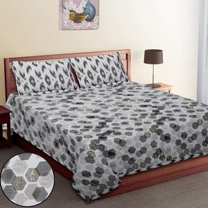 Juego de Sábanas de Algodón Puro de Diseño con Estampado de Hexágonos Grises y Funda de Almohada, Venta al Por Mayor - Product Image 1