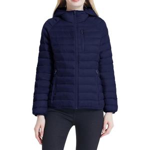Chaquetas Acolchadas para Mujer OEM ODM de Alta Calidad, Tejido Resistente al Viento, Corte Regular, Chaquetas Acolchadas Elegantes y Cómodas para Mujer - Product Image 2