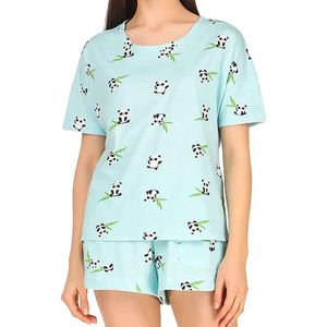 ชุดเซ็ตเสื้อยืดแขนสั้นและกางเกงขาสั้นสำหรับผู้หญิง ดีไซน์เรียบง่าย ระบายอากาศได้ดี รับผลิตตามแบบ พร้อมบริการ OEM และขายส่ง - Product Image 3