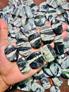 Cabujón de Kammererita Hecho a Mano, Liso y Pulido, Lote de Gemas Sueltas de Kammererita, Cristal Curativo para Joyería - Product Image 3