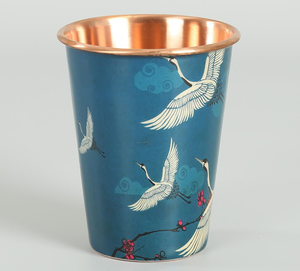 Verre à vin/bière artisanal en cuivre émaillé classique avec motif floral, écologique, pour les fêtes et la maison, idéal comme cadeau - Product Image 2