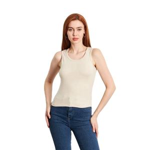 Camiseta sin mangas de algodón de alta calidad para mujer a bajo precio, Camisa sin mangas ligera de Color sólido con diseño personalizado disponible en todas las tallas - Product Image 1