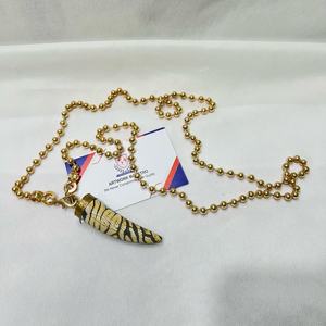 Colgante de cuerno con cadena de lujo, nuevo diseño, diseño de moda, ecológico y sostenible para mujer - Product Image 2