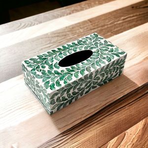 Porta pañuelos de hueso hecho a mano - Product Image 3