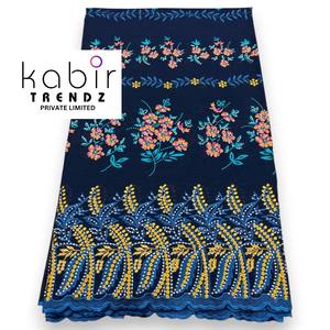 Tela de encaje suizo de algodón elástico duradero de alta demanda con bordado de cristal para moda africana disponible para la venta - Product Image 1