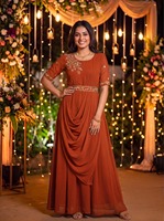 Robes évasées multi-styles avec dupatta et ceinture, brodées et ornées de travail manuel, robe de mariée pour la vente à l'exportation